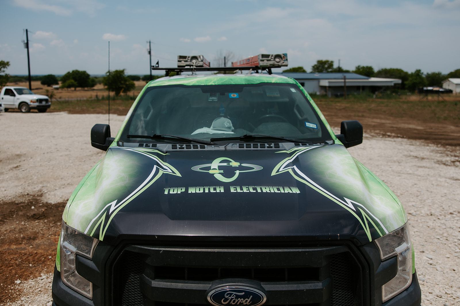 Top Notch Electrician Truck