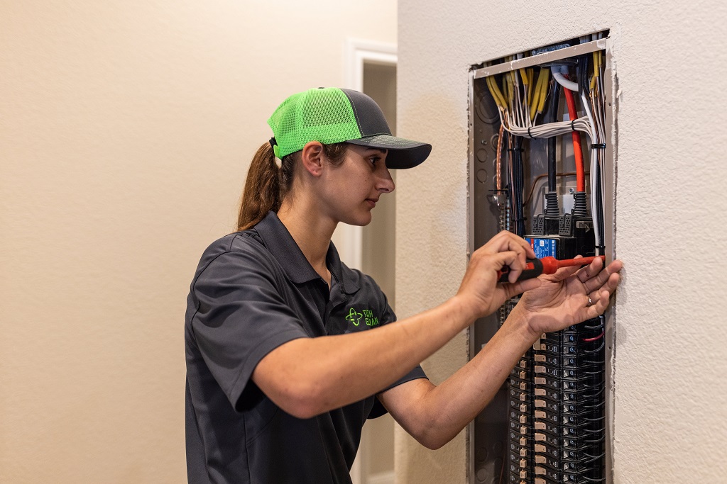 Top Notch Electrician-1531